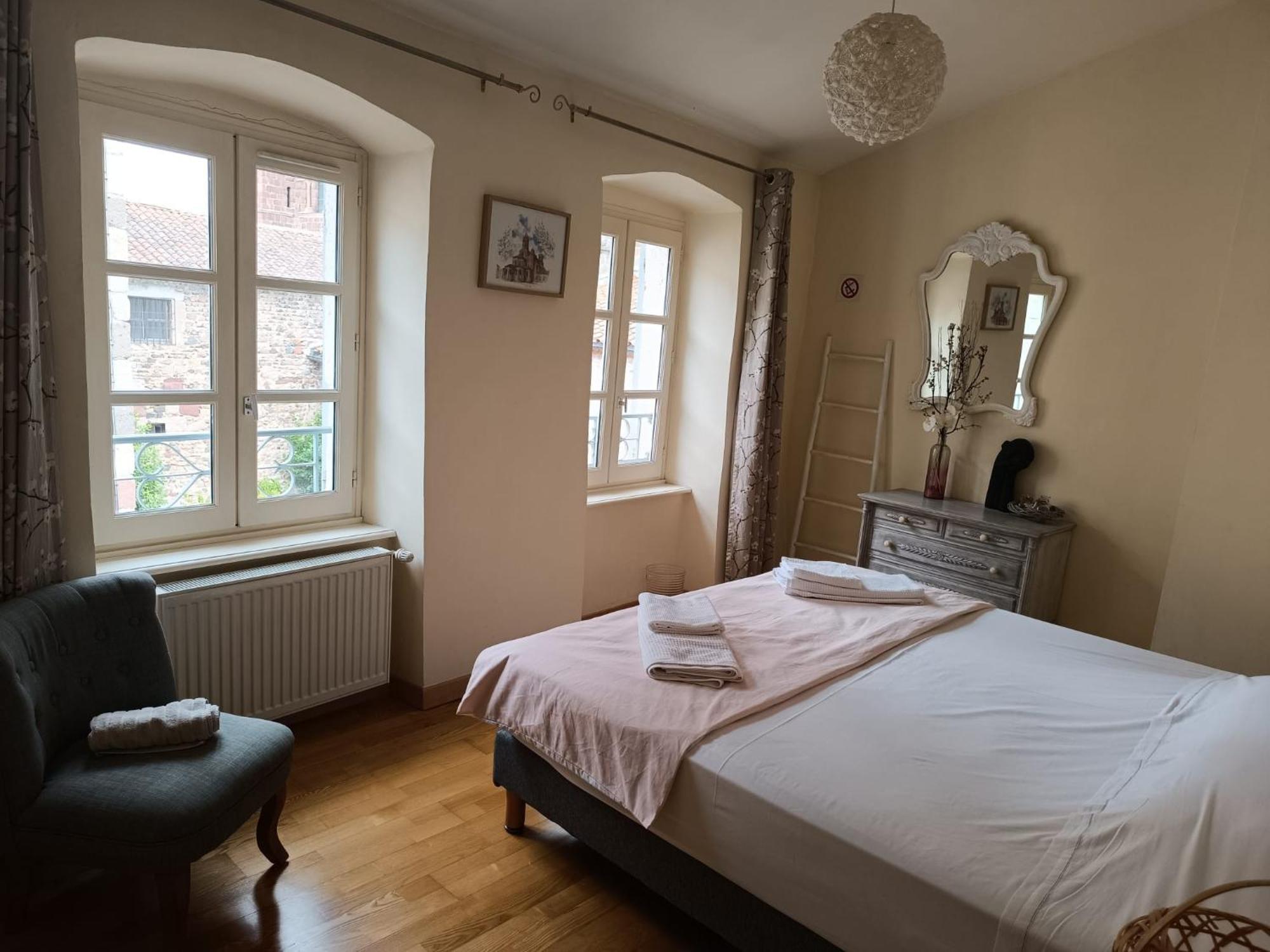 Relais Du Noble Voyageur Hotel Brioude Buitenkant foto